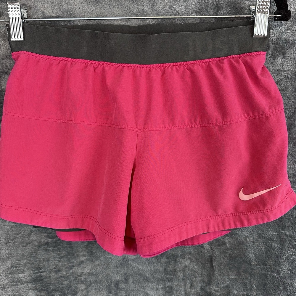 Nike Dri-Fit 2 in 1 athletic neon Pink workout shorts with liner women's sz XS